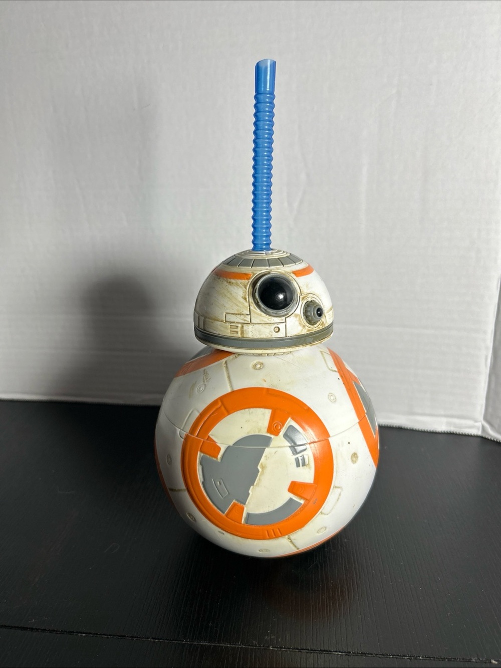 Disney parks Star Wars BB-8 sipper cup - White & Orange